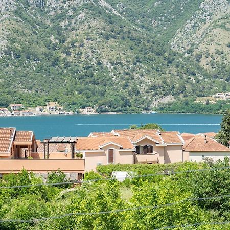 Apartamento Sunshine Kotor Exterior foto