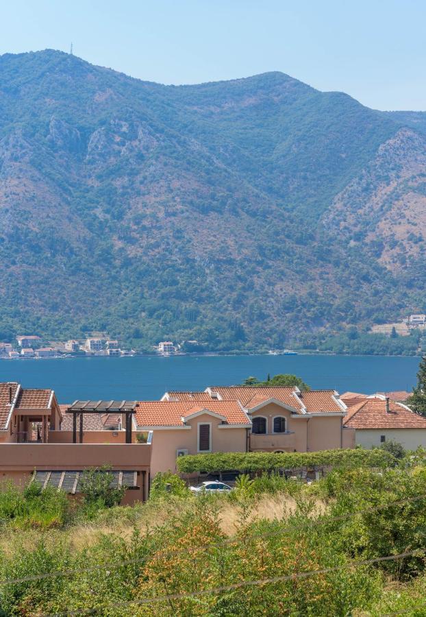 Apartamento Sunshine Kotor Exterior foto
