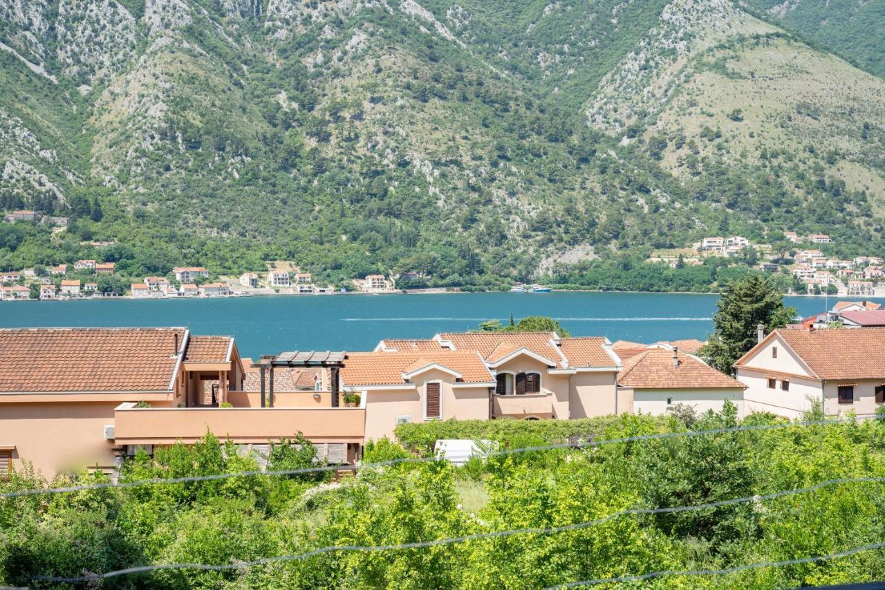 Apartamento Sunshine Kotor Exterior foto